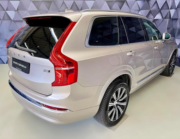 Volvo XC90 7