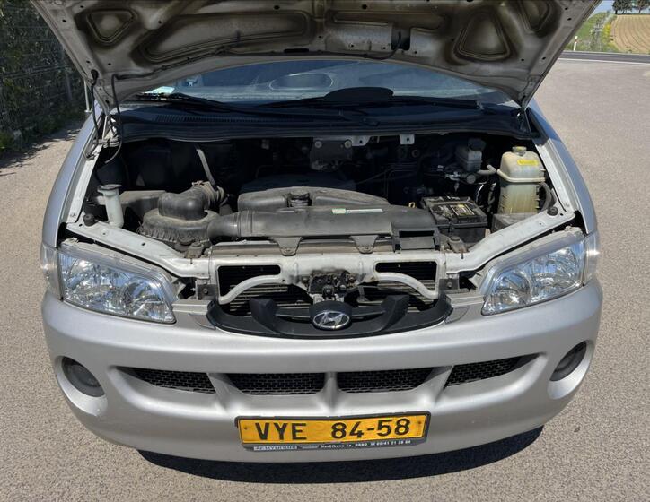 Hyundai H 1 18