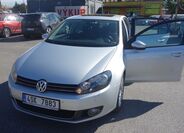Volkswagen Golf 16