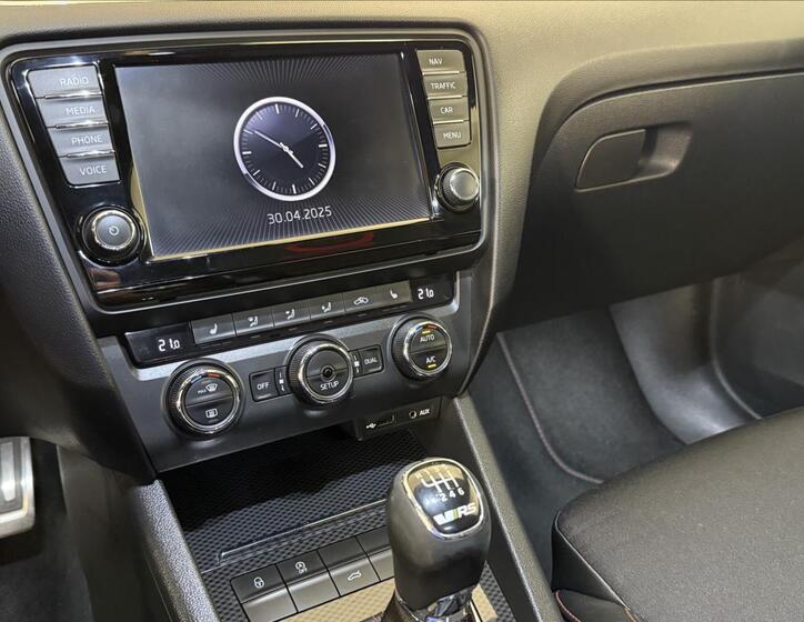 Škoda Octavia 19