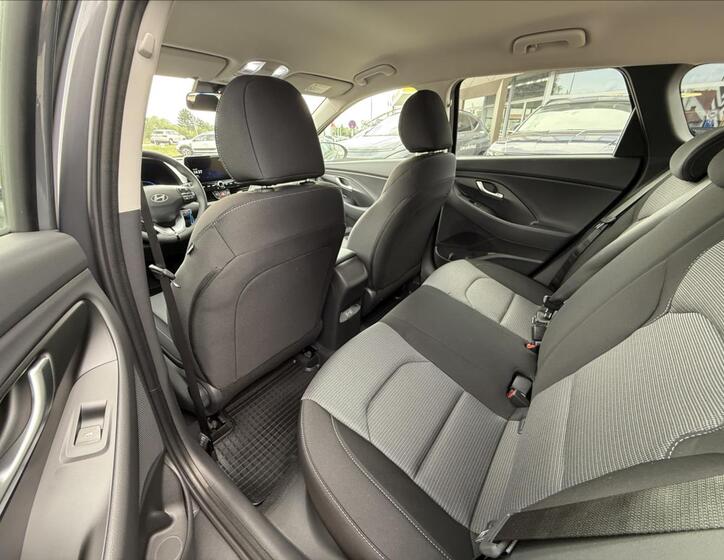 Hyundai i30 6