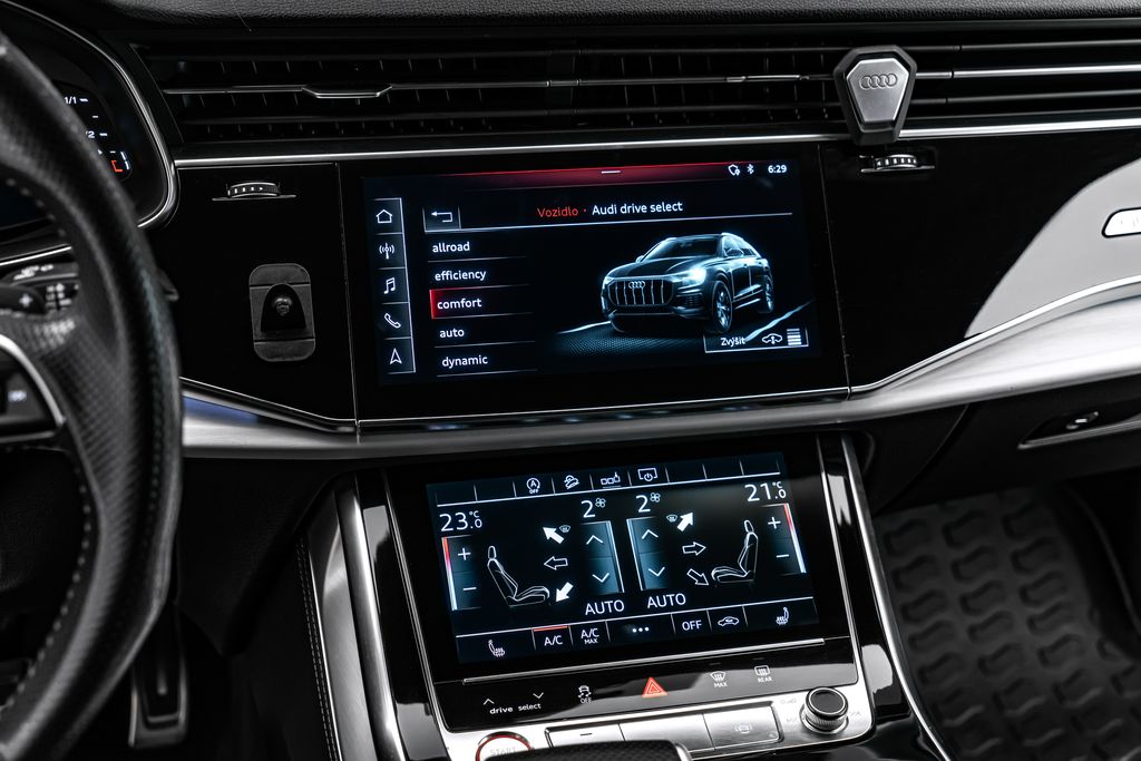 Audi SQ8