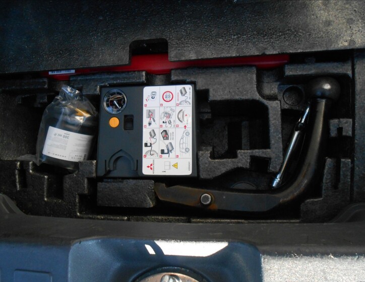 Mitsubishi Colt 16