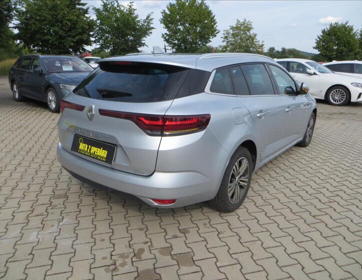 Renault Mégane 8
