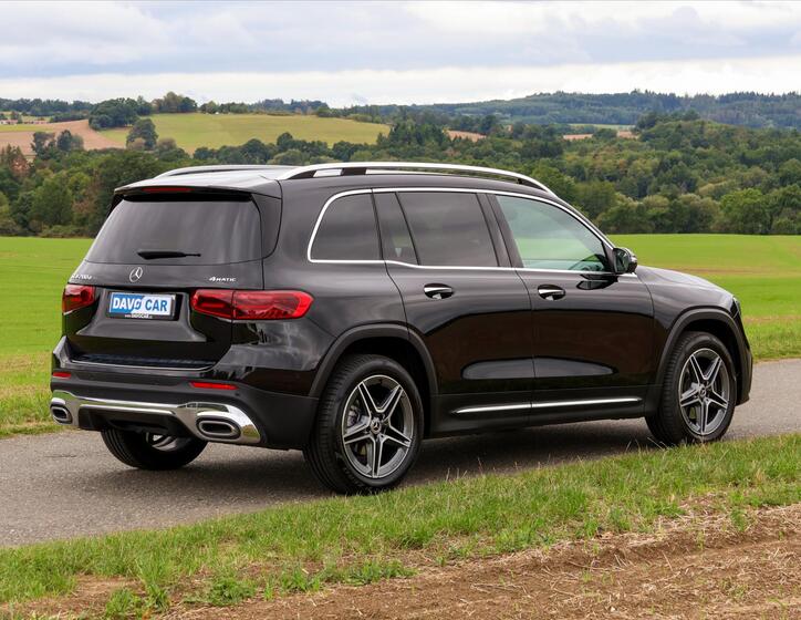 Mercedes-Benz GLB 7