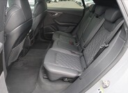 Audi Q8 13