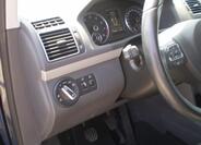 Volkswagen Touran 9