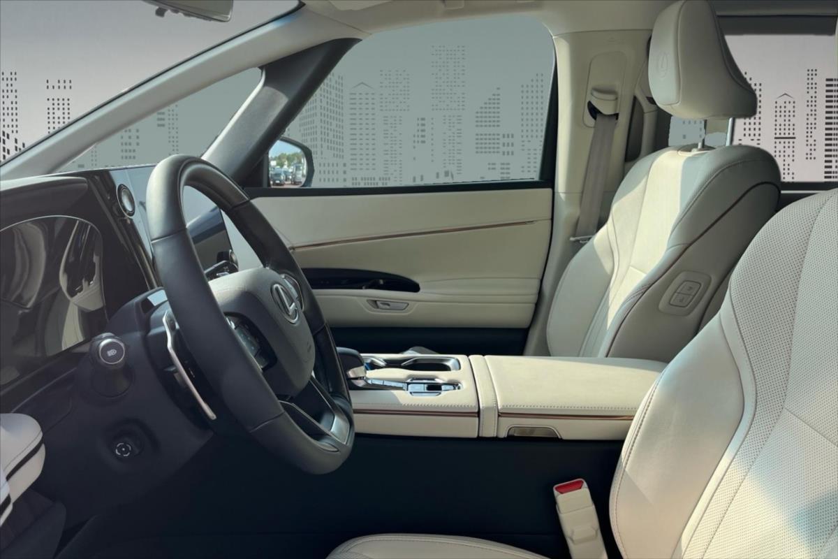 Lexus LM 350h