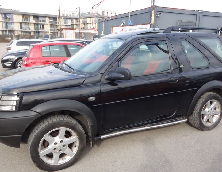 Land Rover Freelander 2