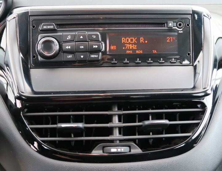 Peugeot 208 20
