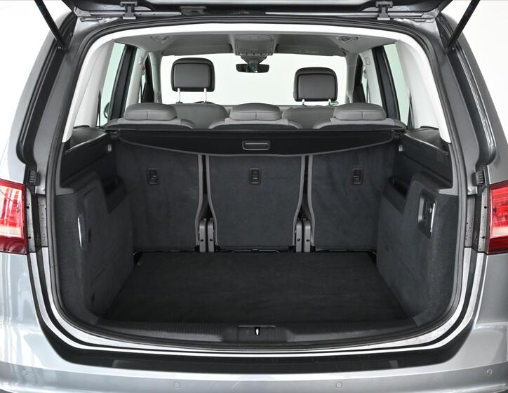 Volkswagen Sharan 6