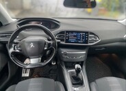 Peugeot 308 9