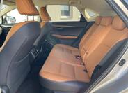 Lexus NX 300h 11