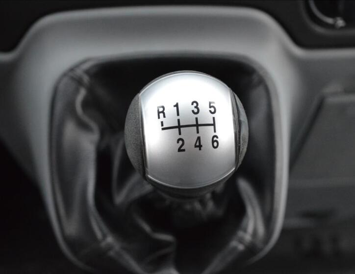 Ford Transit 18