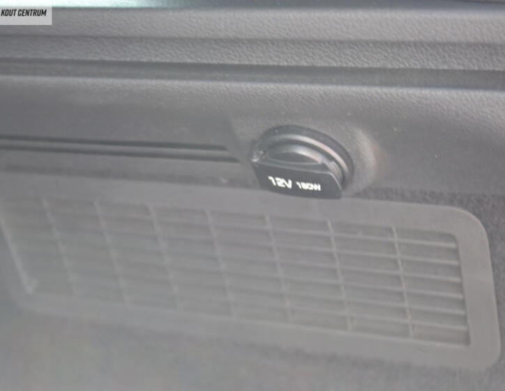 Hyundai i30 16