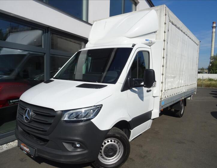 Mercedes-Benz Sprinter 1