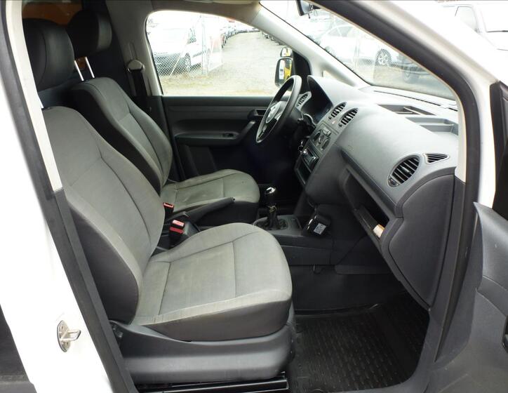 Volkswagen Caddy 23