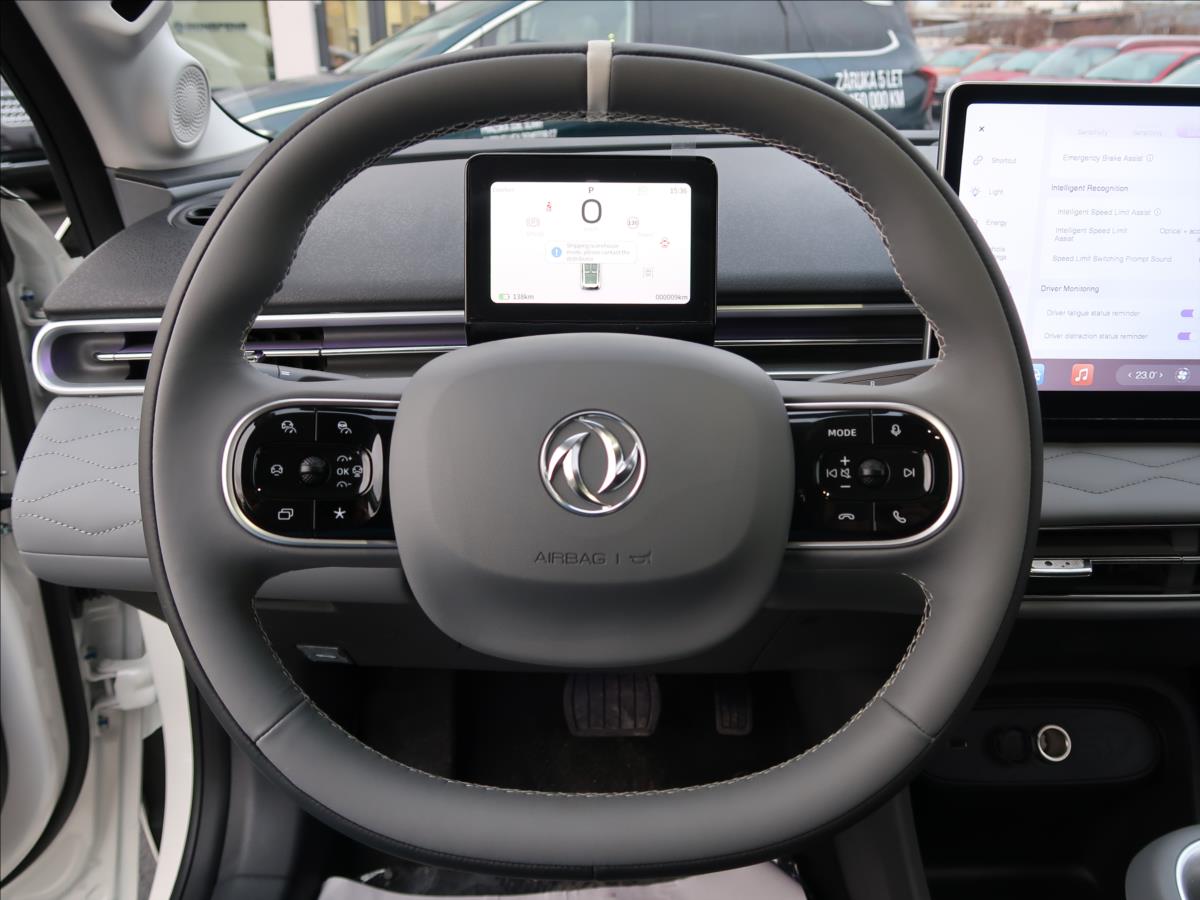 Dongfeng Box