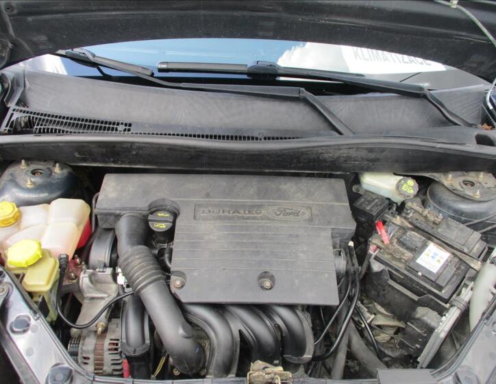 Ford Fusion 27