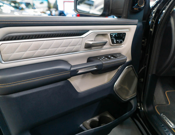 Dodge RAM 19