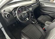 MG ZS 7