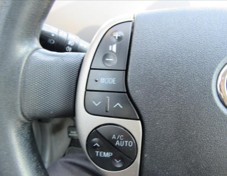 Toyota Prius 23
