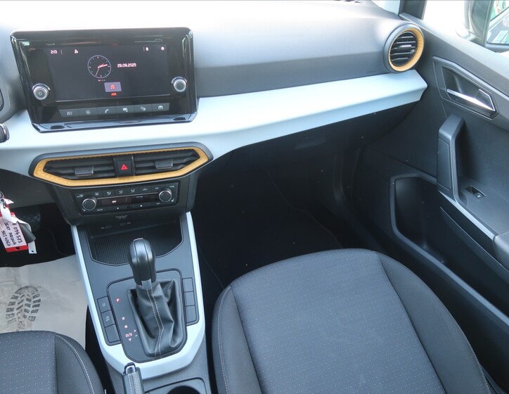 Seat Arona 21
