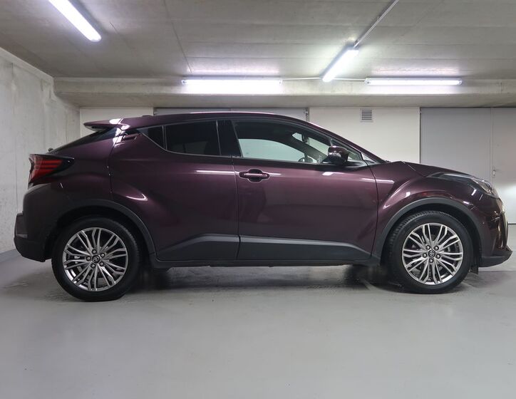Toyota C-HR 4