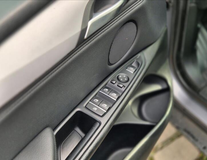 BMW X5 12