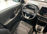 Hyundai i30 16