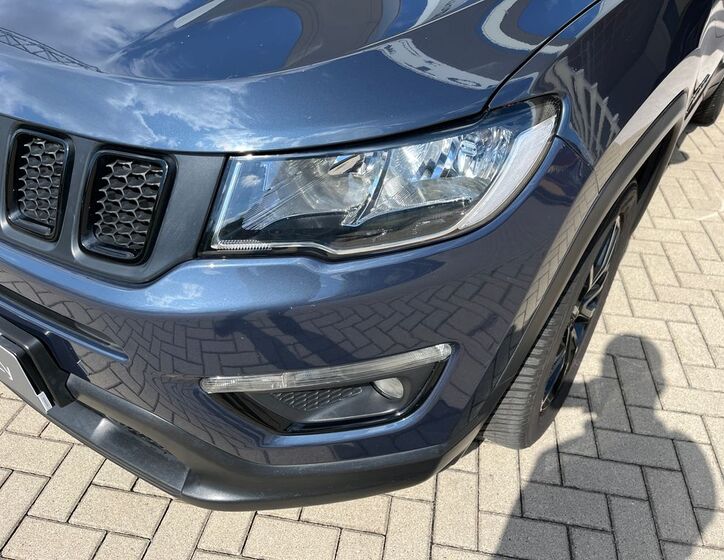 Jeep Compass 10