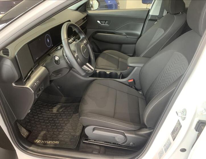 Hyundai Kona 24