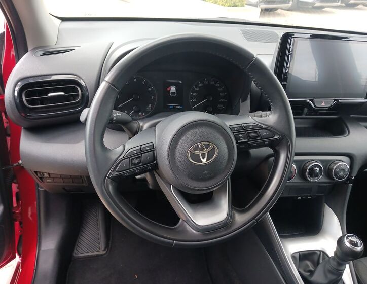 Toyota Yaris 17