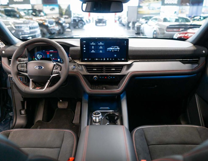 Ford Explorer 41