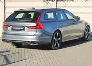 Volvo V90 6