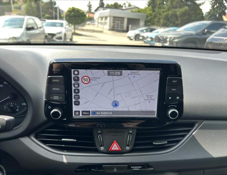 Hyundai i30 17