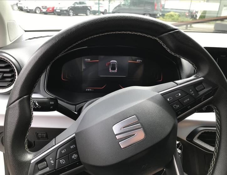 Seat Arona 10