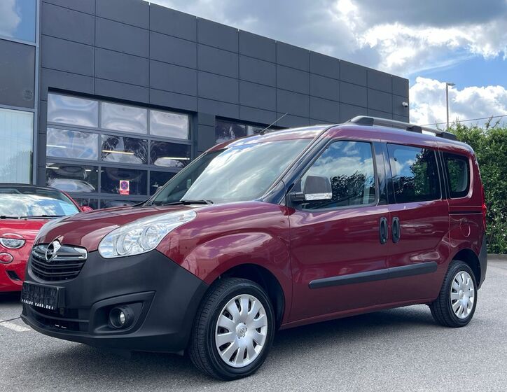 Opel Combo 1