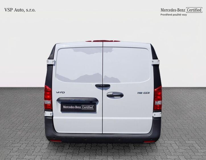 Mercedes-Benz Vito 4