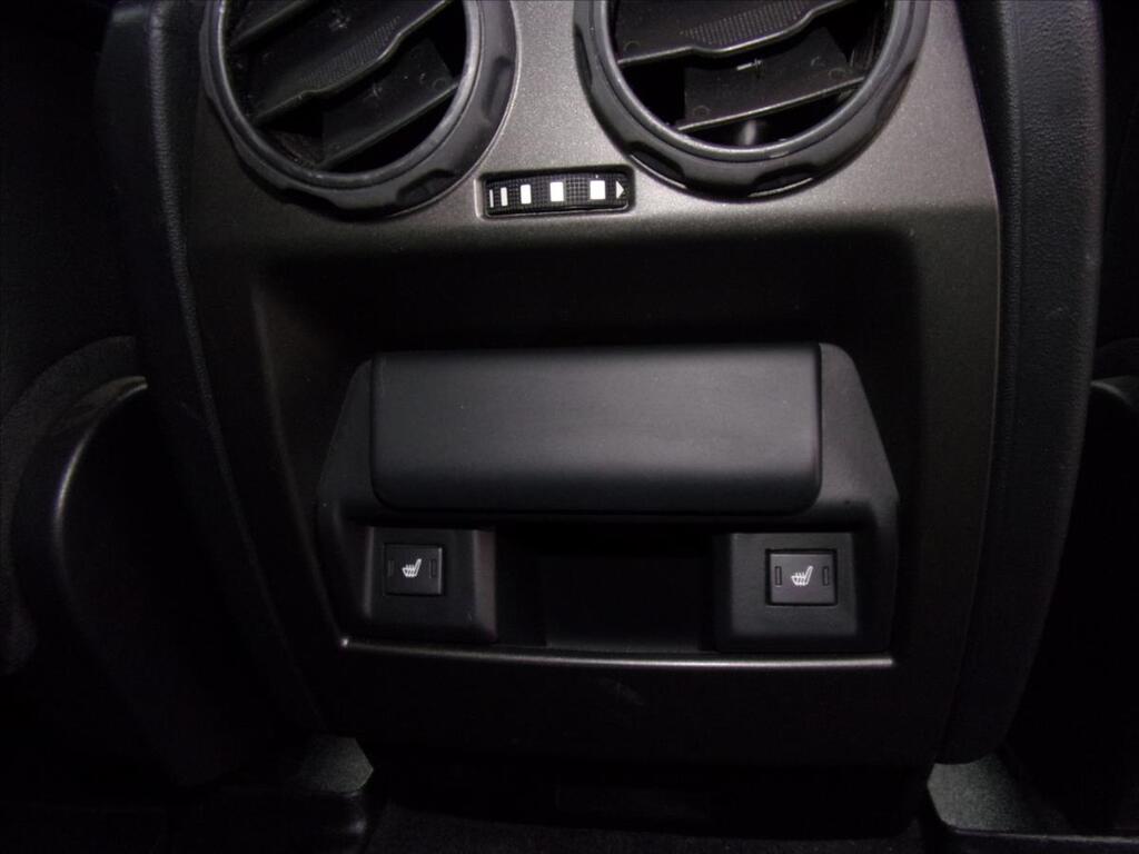 Land Rover Discovery 25