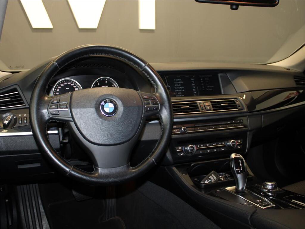 BMW Řada 5 26