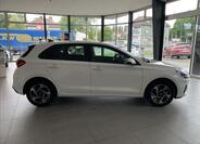 Hyundai i30 4