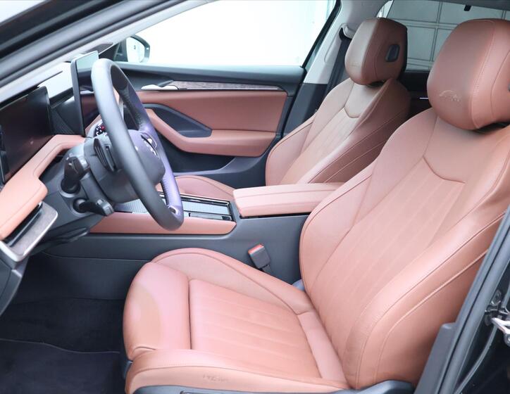 Škoda Superb 13
