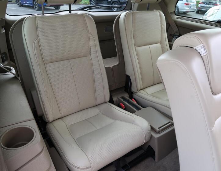 Volvo XC90 25