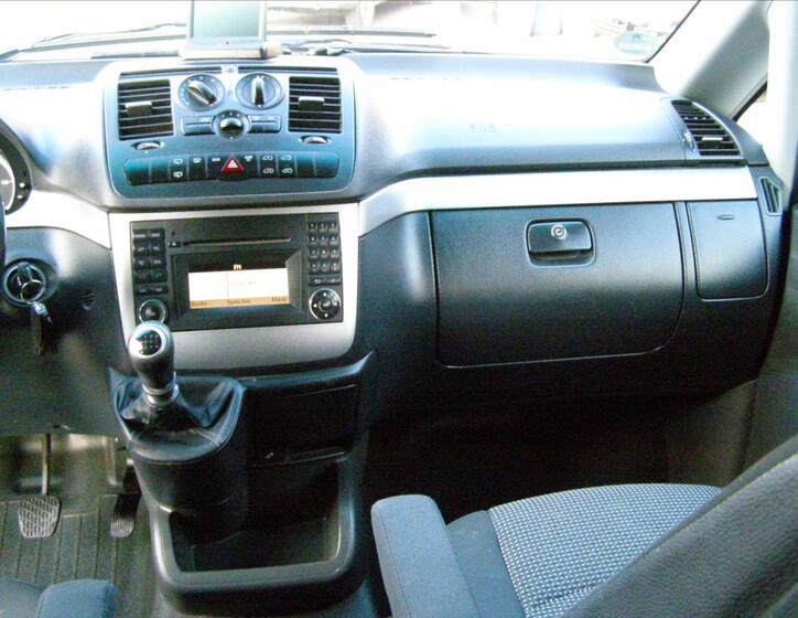 Mercedes-Benz Vito 24