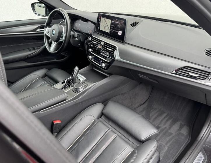 BMW Řada 5 9