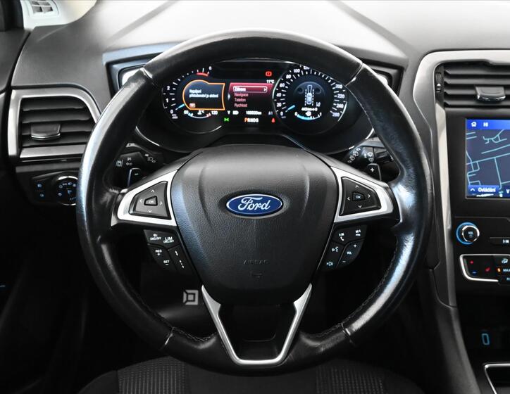 Ford Mondeo 16