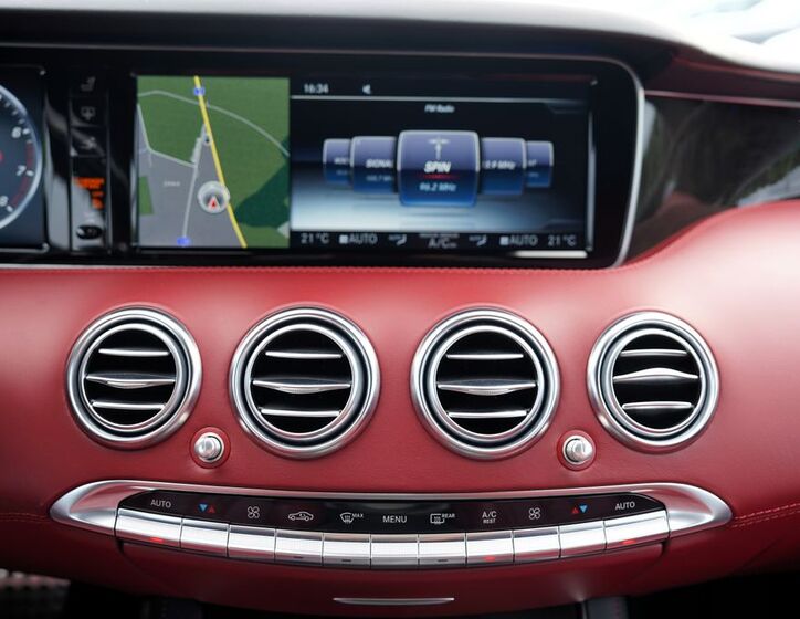 Mercedes-Benz Třídy S 32