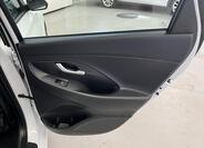 Hyundai i30 26