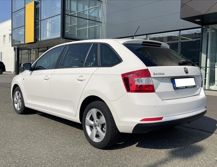 Škoda Rapid 3